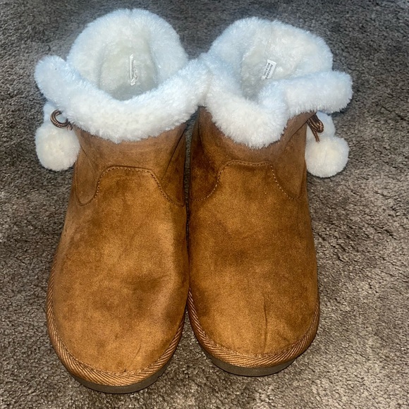 🎉 HOST PICK 🎉 Women’s Arizona Jean Co. Memory Foam Chestnut Ankle Booties-Size 7 - Picture 6 of 13